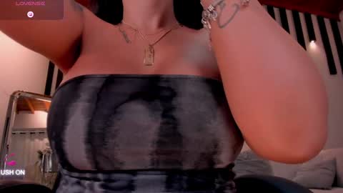 Chloe  OF chloemanson online show from February 7, 9:15 pm