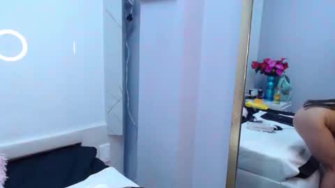 ChloeSignup For Free  Join my Fan Club online show from January 12, 6:39 am