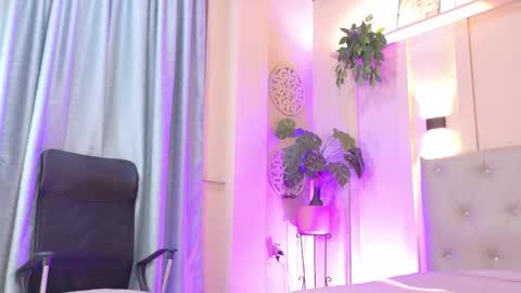 Chloe rosse online show from December 2, 1:11 am