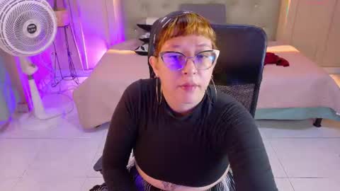 Chloe rosse online show from July 6, 1:19 pm