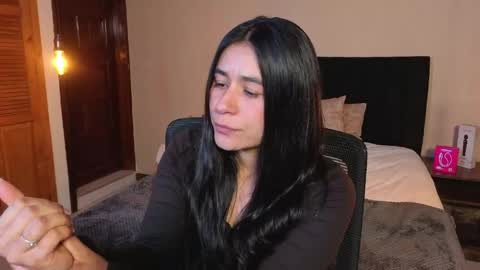 ChloeTurner  online show from April 29, 5:30 pm