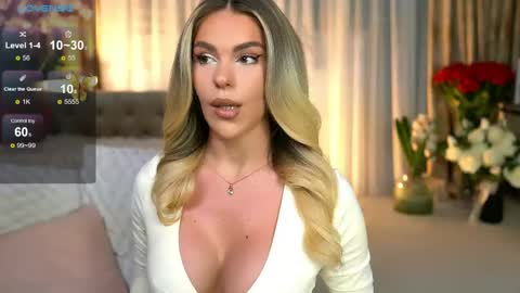 Chloe online show from April 23, 8:33 pm