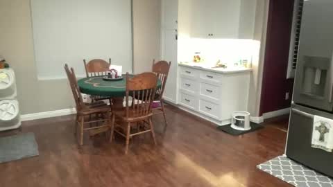 Snapshot of chloexbabe chatting on March 14, 6:08 am Chloe Babe online show from March 14, 6:08 am