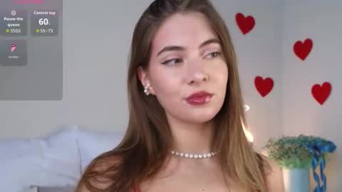 chloi_hes online show from February 12, 12:00 pm