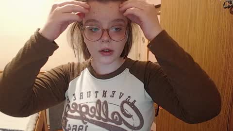 chmiri online show from December 18, 2:38 pm