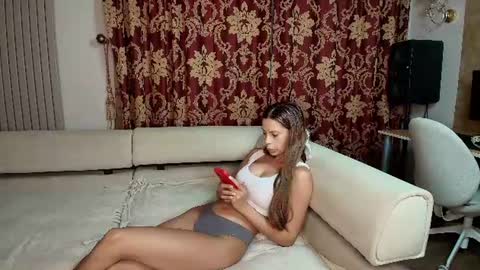 Sara online show from July 1, 2:35 am