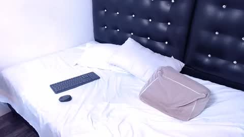 choco_lollypop online show from January 9, 8:33 pm