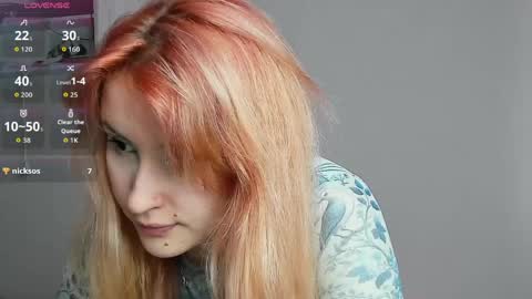 Snapshot of choco_meowx chatting on May 7, 7:47 am choco_meowx online show from May 7, 7:47 am