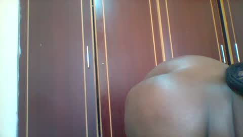 Snapshot of chocobabe002 chatting on May 16, 10:36 am chocobabe002 online show from May 16, 10:36 am