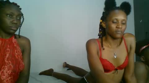 Snapshot of chocobear22 chatting on November 3, 5:09 am chocobear22 online show from November 3, 5:09 am