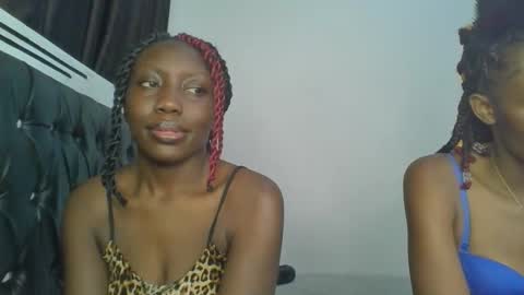 Snapshot of chocobear22 chatting on November 3, 5:25 pm chocobear22 online show from November 3, 5:25 pm