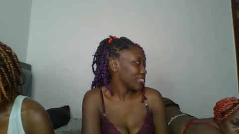 Snapshot of chocobear22 chatting on November 9, 5:33 pm chocobear22 online show from November 9, 5:33 pm