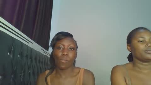 Snapshot of chocobear22 chatting on December 20, 8:32 am chocobear22 online show from December 20, 8:32 am