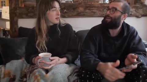 Snapshot of chocobear89 chatting on December 30, 2:40 pm chocobear89 online show from December 30, 2:40 pm