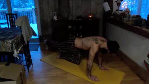 Snapshot of chocobear89 chatting on February 7, 11:56 am chocobear89 online show from February 7, 11:56 am