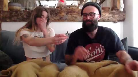 Snapshot of chocobear89 chatting on February 13, 6:38 pm chocobear89 online show from February 13, 6:38 pm