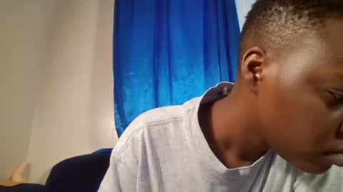 chocolatebby90 online show from April 26, 6:55 am