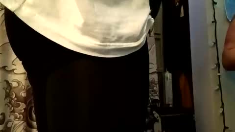 chocolatedilf online show from February 11, 4:45 pm