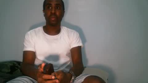 Snapshot of chocolatedolla chatting on January 10, 3:18 am chocolatedolla online show from January 10, 3:18 am