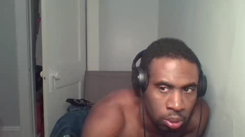 Snapshot of chocolatedolla chatting on February 25, 5:19 am chocolatedolla online show from February 25, 5:19 am