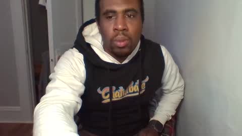 Snapshot of chocolatedolla chatting on March 6, 1:05 am chocolatedolla online show from March 6, 1:05 am