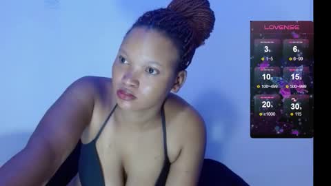 chocolatemilkebony online show from February 24, 7:11 am