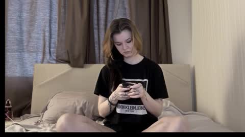 Lissa online show from February 4, 2:12 pm