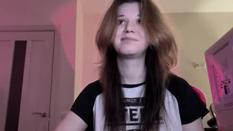 Lissa online show from February 18, 4:58 pm