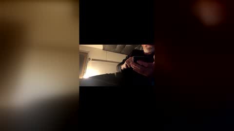 Snapshot of chompers176983 chatting on March 24, 5:01 am chompers online show from March 24, 5:01 am