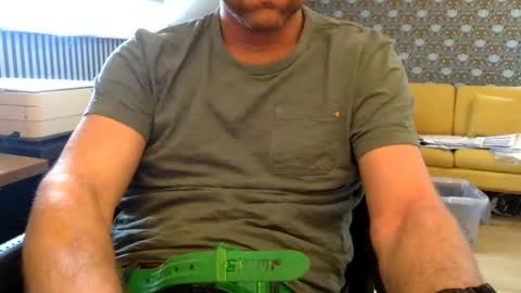 Snapshot of chris13abcd chatting on January 26, 1:36 pm chris13abcd online show from January 26, 1:36 pm