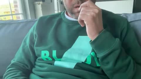 Snapshot of chris13abcd chatting on November 5, 2:39 pm chris13abcd online show from November 5, 2:39 pm