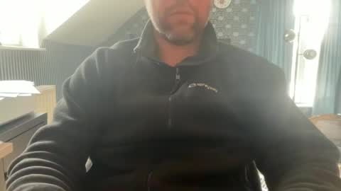 Snapshot of chris13abcd chatting on January 6, 12:42 pm chris13abcd online show from January 6, 12:42 pm