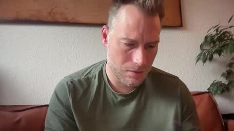 Snapshot of chris2024x chatting on October 7, 7:16 am Christian online show from October 7, 7:16 am