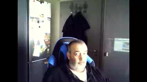 Snapshot of chris250268 chatting on September 19, 10:16 am Chris online show from September 19, 10:16 am