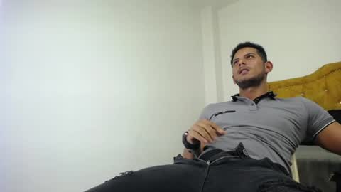 chris_dick2 online show from June 13, 5:27 am