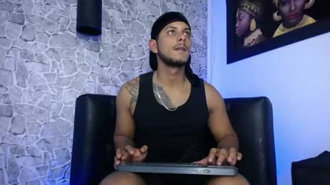 Snapshot of chris_dick2 chatting on July 23, 5:49 am chris_dick2 online show from July 23, 5:49 am