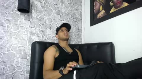 Snapshot of chris_dick2 chatting on July 28, 3:24 am chris_dick2 online show from July 28, 3:24 am