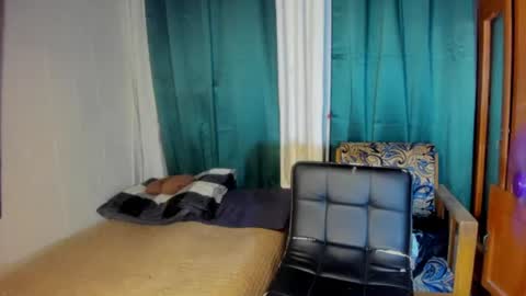 chris_hardfucker online show from July 18, 6:56 pm