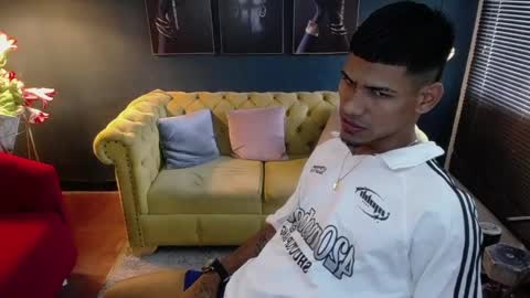 Snapshot of chris_jacks chatting on June 1, 7:04 pm chris online show from June 1, 7:04 pm