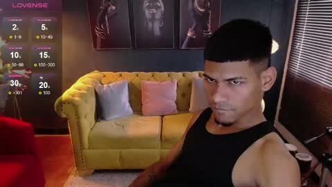 chris online show from June 3, 7:19 pm