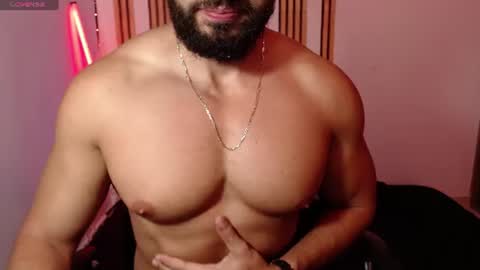 Snapshot of chris_magnum_ chatting on July 1, 4:29 pm cris Twitter magnum101010 insta magnumc20 online show from July 1, 4:29 pm