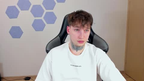 Chris Tyson online show from January 6, 5:49 pm