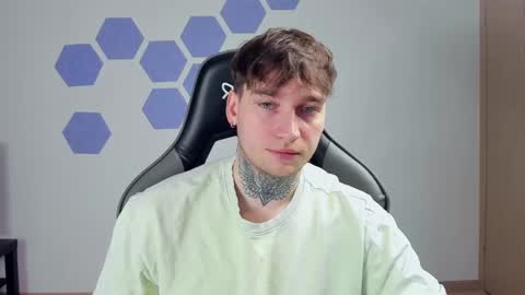 Chris Tyson online show from January 18, 1:08 pm