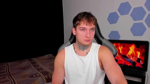 Chris Tyson online show from September 20, 2:12 am