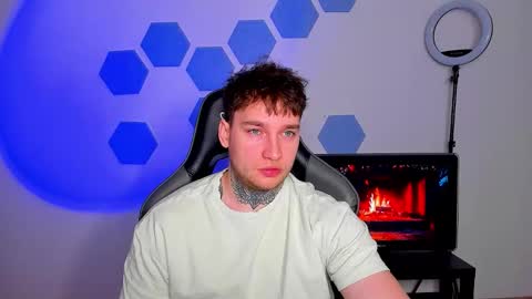 Chris Tyson online show from February 21, 6:47 am