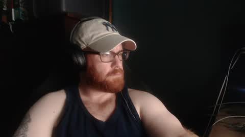 Snapshot of chrismg89 chatting on August 3, 10:13 pm chrismg89 online show from August 3, 10:13 pm