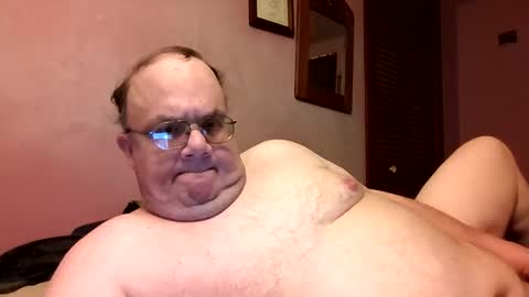 Snapshot of chrismini312 chatting on May 30, 3:47 am Chris The Jerk Off King online show from May 30, 3:47 am