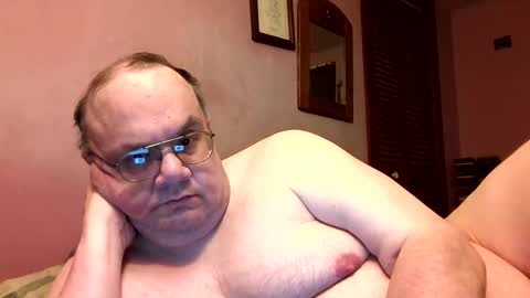 Snapshot of chrismini312 chatting on June 3, 2:47 am Chris The Jerk Off King online show from June 3, 2:47 am