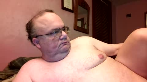 Snapshot of chrismini312 chatting on June 12, 11:42 am Chris The Jerk Off King online show from June 12, 11:42 am