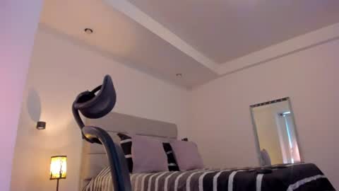 chrismorgan24 online show from July 23, 3:21 pm